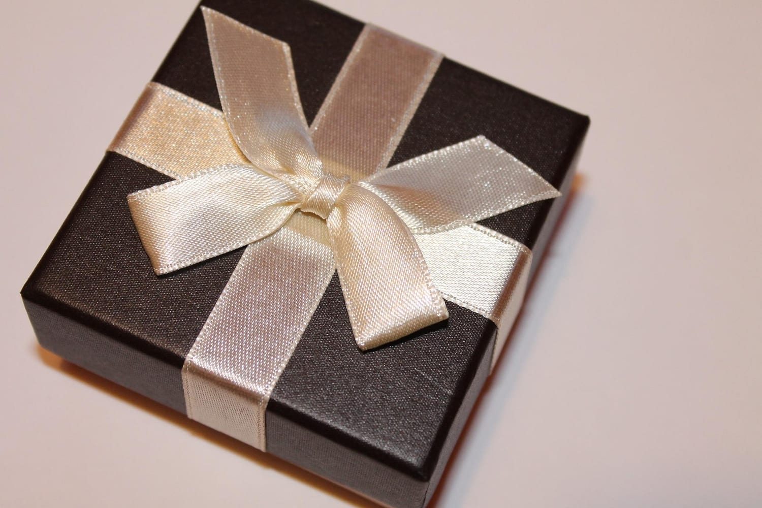 Coffret cadeau pour offrir une nuit en amoureux en Gironde